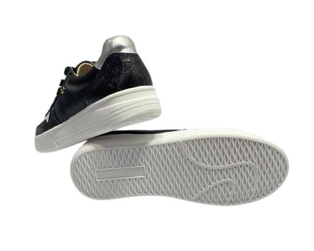 Tenis en Cuero Xiomy Negro y Blanco - Imagen 9
