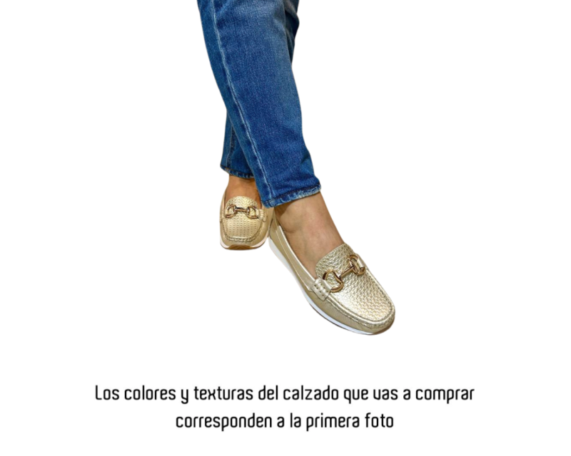 Mocasin en Cuero Sabrina Folia Negro - Imagen 4