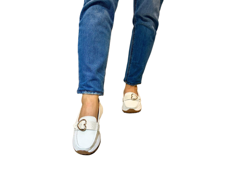 Mocasines Sabrina Corazón Talco - Imagen 6